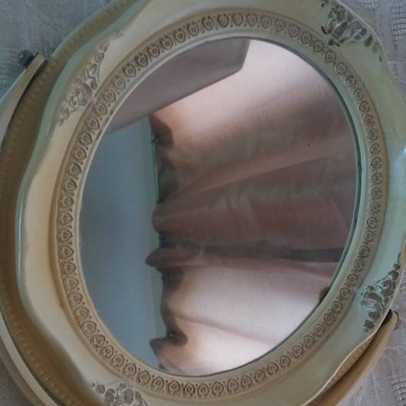 *Vintage Make Up Mirror Hand Held Prop - Picture 4 of 7